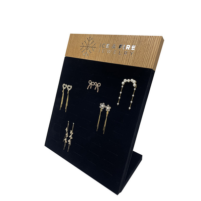 China Tafel oorbel display Houten zwart fluweel juwelen display stand leverancier